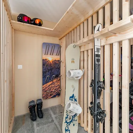 Апартаменты Pez Mez Mit Privater Sauna & 24 7 Self Check In *